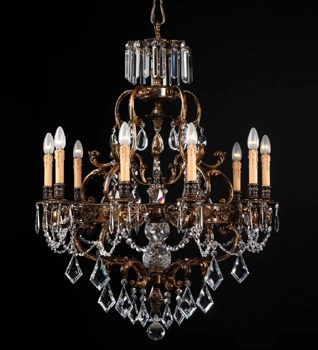 10 Light Luxury Brass Chandelier With Crystal Glass Pendants