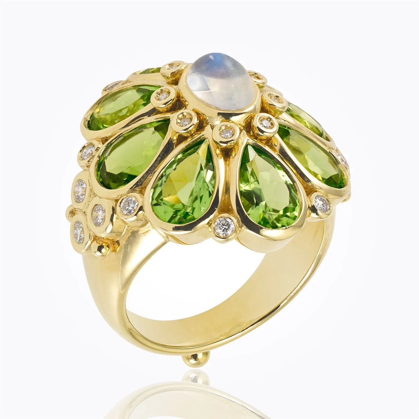 18K Blossom Ring