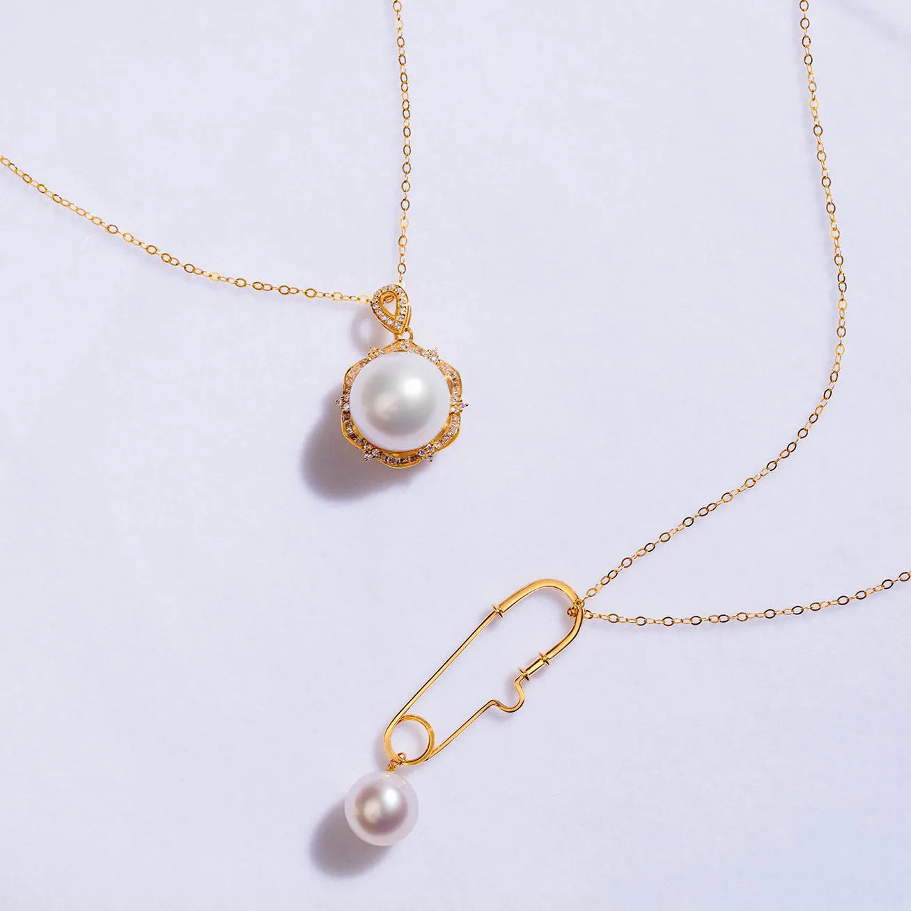 18K Solid Gold White South Sea Pearl Necklace KN00030