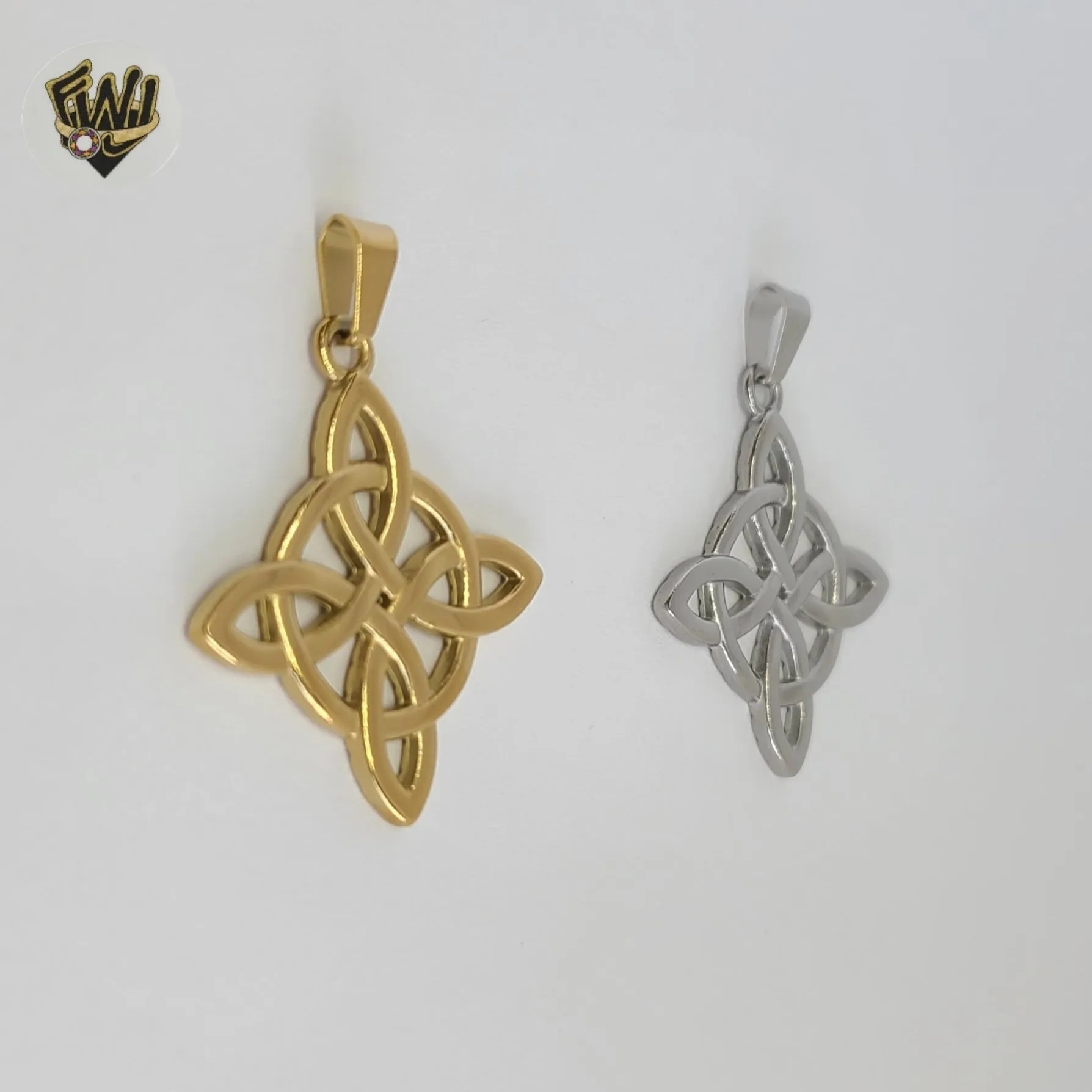 (4-2333) Stainless Steel - Good Luck Knot Pendants.