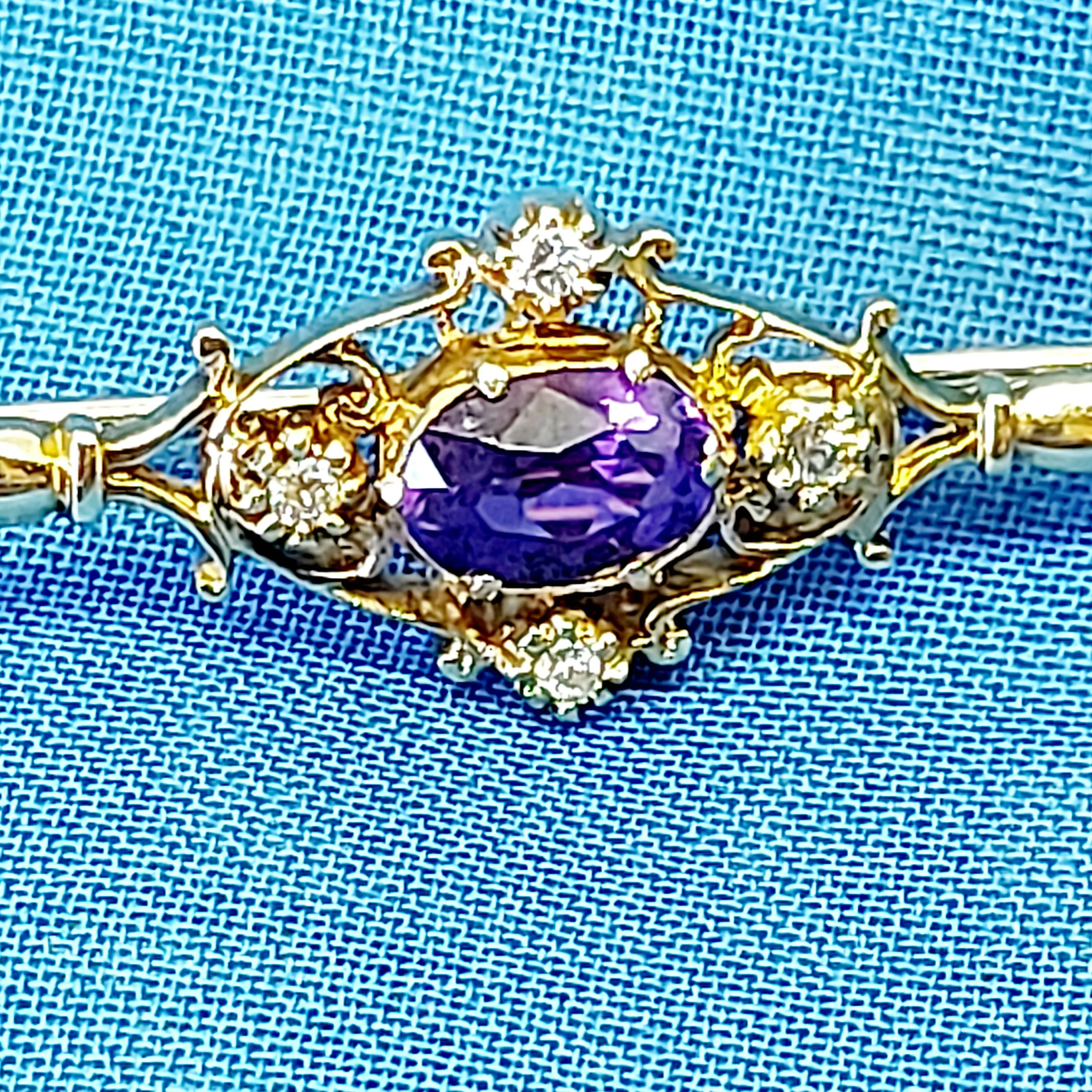 9ct Gold, Amethyst & Diamond Bar Brooch