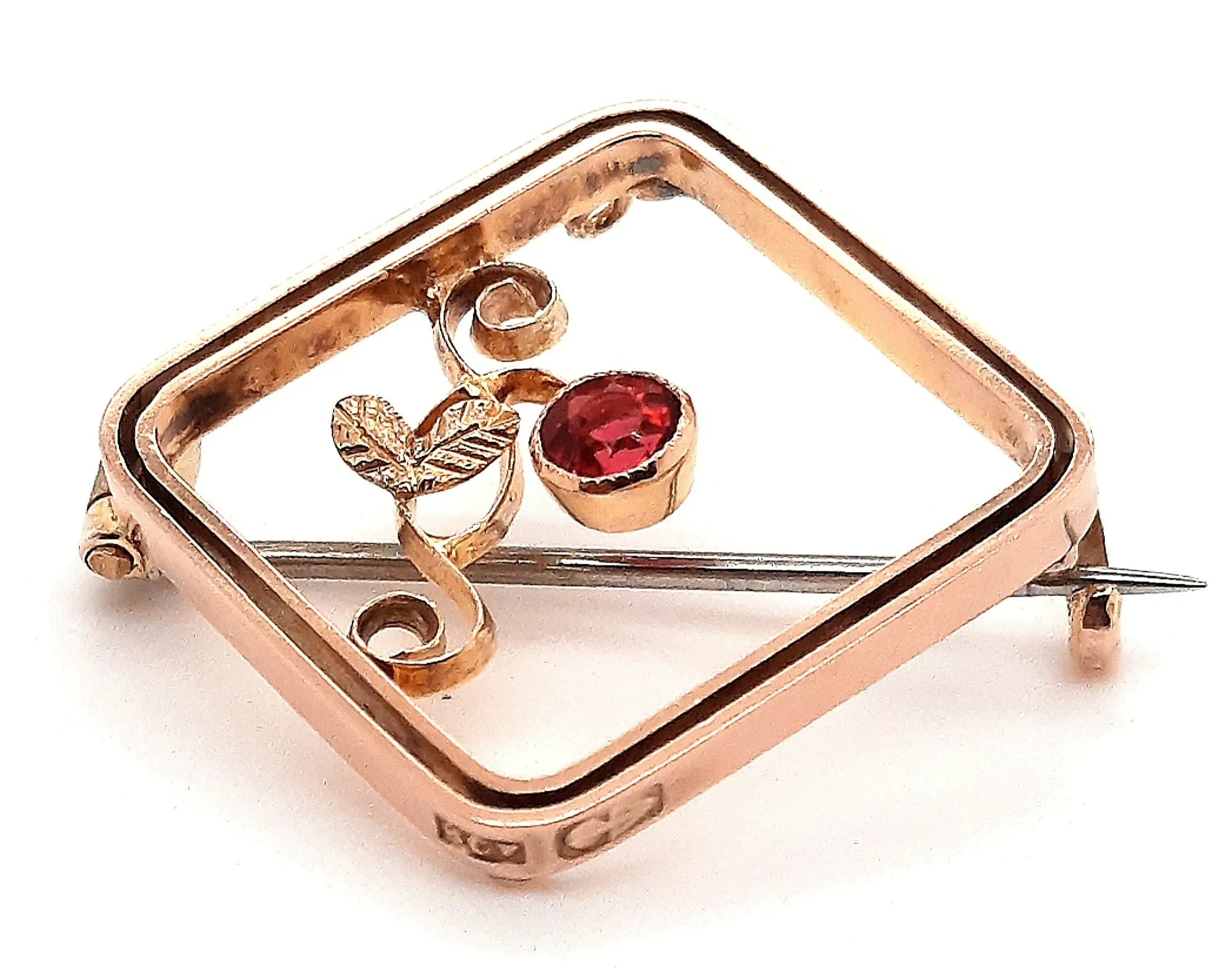 Antique Garnet Yellow Gold Brooch Circa 1900