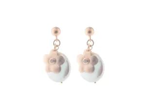 Coin pearl & Rose Gold Hammered Flower Earrings