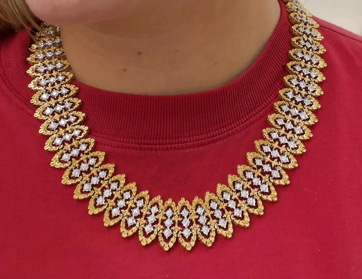 Impressive Heavy Diamond Necklace in 18k Yellow Gold [5 Ounces ] 7.00 carats