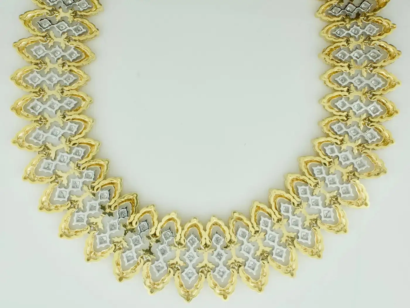 Impressive Heavy Diamond Necklace in 18k Yellow Gold [5 Ounces ] 7.00 carats