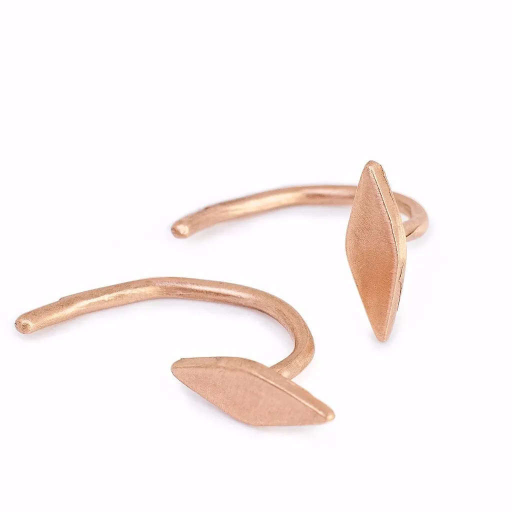 Inez Claw Earrings