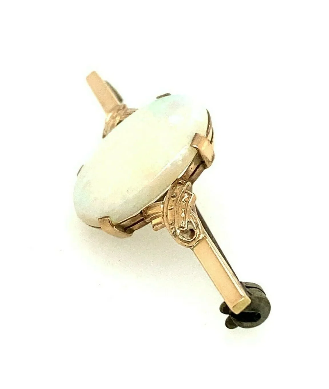 Opal 9ct Yellow Gold Brooch