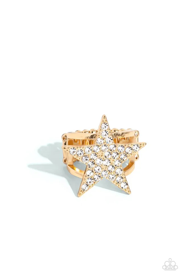 Paparazzi Ring ~ Star Pizzazz - Gold