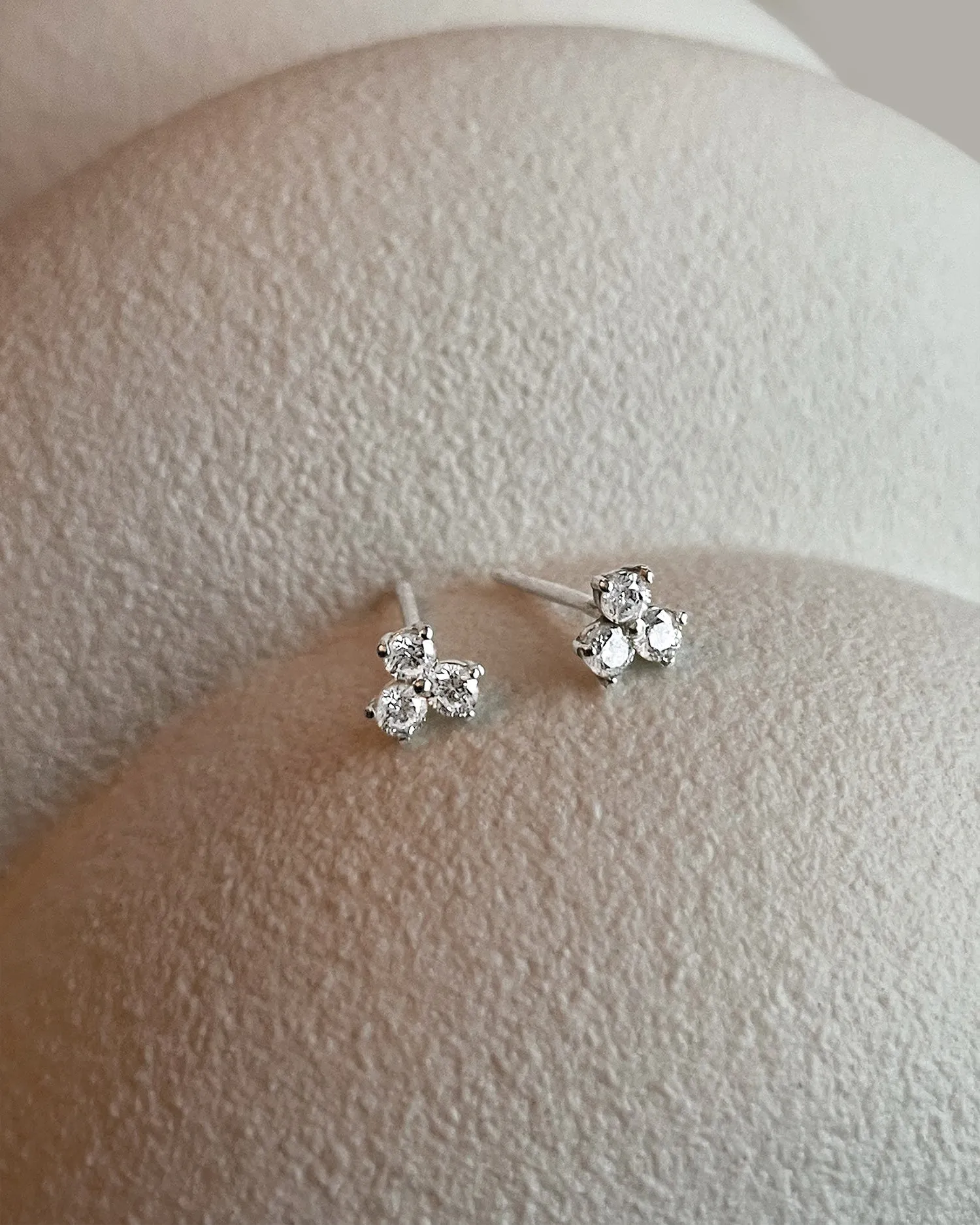 Petite Star studs silver