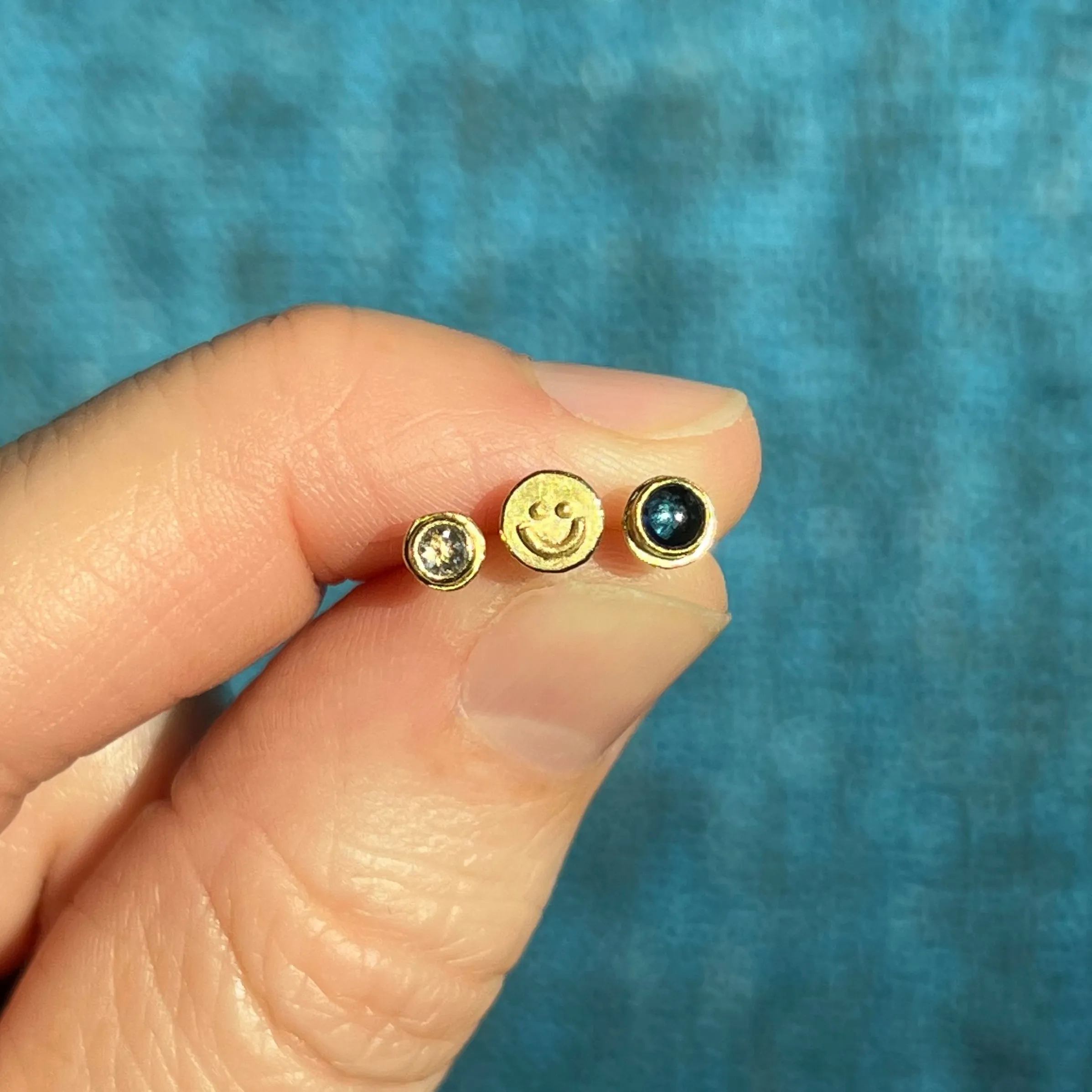 Sapphire stud earrings, single or pair