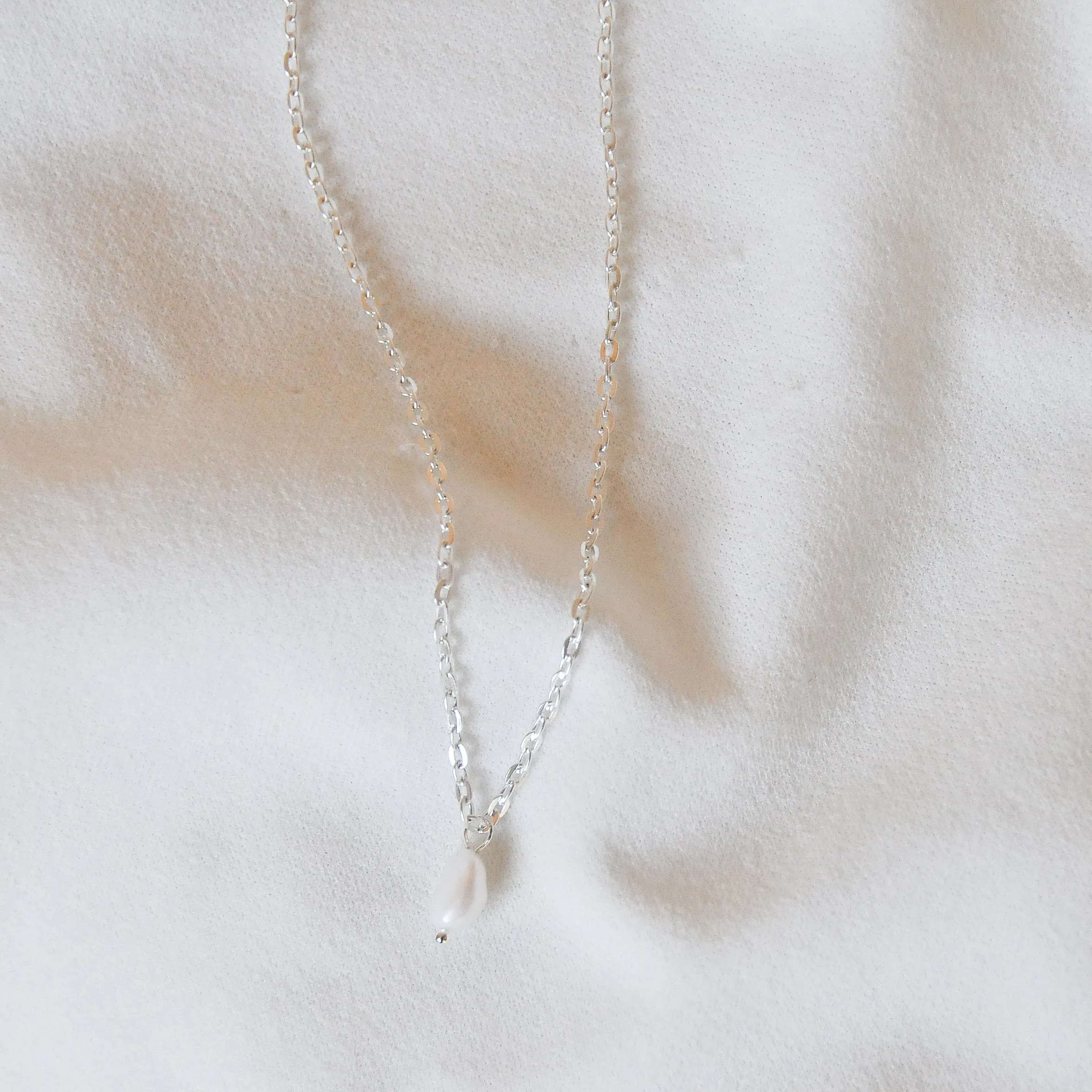 Single Pearl Necklace